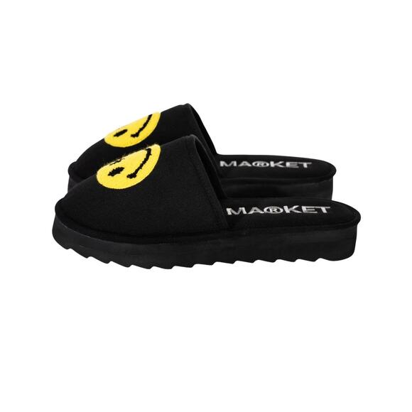 NIB! Market Smiley Upside Down Cozy Chunky Hotel Slippers - Size 9 (MSRP $90) - Picture 2 of 9
